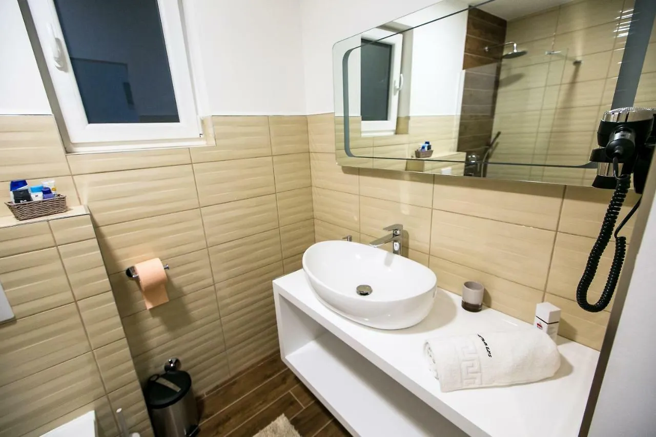 Luxury Apartment Elis With Private Pool 풀라 크로아티아